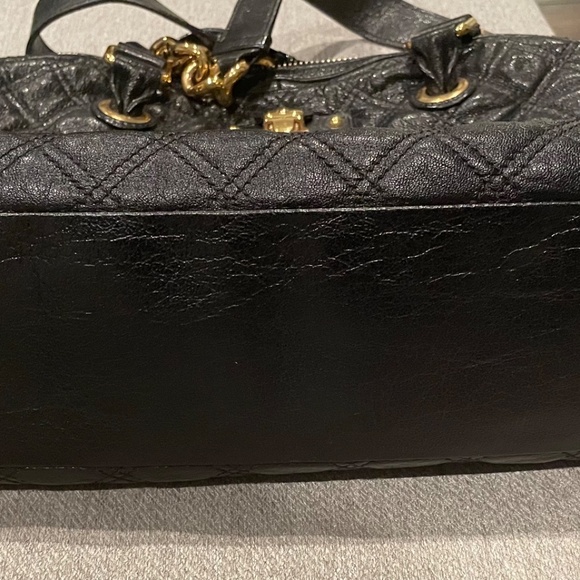 MARC JACOBS Karlie Quilted Leather Satchel – Gold Hardware, Authentic - Picture 4 of 7